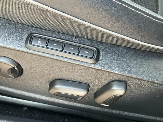 Volkswagen GOLF 1.4 259pk eHybrid GTE Pano Leer Stoelverw+Ventilatie Memory Carplay Adap.Cruise BOMVOL!