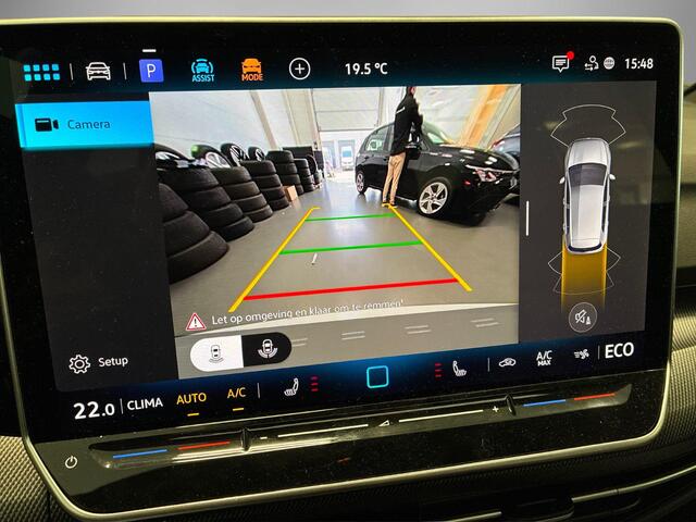 Volkswagen GOLF 1.5 eHybrid 272pk DSG GTE · Panoramadak · Camera · Head-Up Display · ACC · Matrix LED · Optiekpakket Zwart · Garantie t/m 29-07-2030 of 100.000km