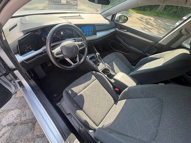 Volkswagen GOLF Variant 1.0 TSI Life,nav,ecc,sfeer,lmv,