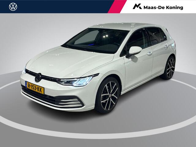 Volkswagen GOLF 1.0 eTSI 110pk DSG Life Business · Camera · Stoelverwarming · Apple/Android Car Play · Dodehoeksensor · Trekhaak afneembaar · 18'' velgen · Elektrische stoelverstelling