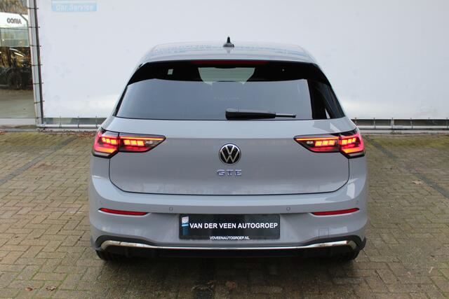 Volkswagen GOLF 8.5 1.5 eHybrid GTE 272 Pk | Panorama dak | Stoel/Stuur verwarming | 360* Camera | Schuif/Kantel dak | Adaptive cruise controler | Keyless start | Apple CarPlay/Android Auto | Draadloze telefoonlader | IQ.Lights | Climate controle | Parkeersensoren V+A | 