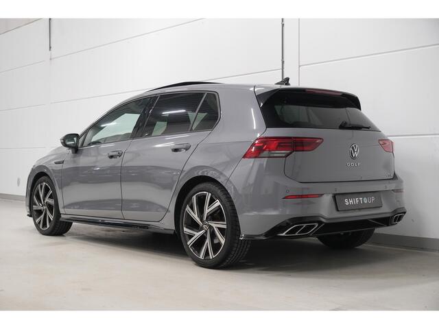 Volkswagen GOLF 1.5 eTSI R-Line Panoramadak | CarPlay | Stoelverwarming
