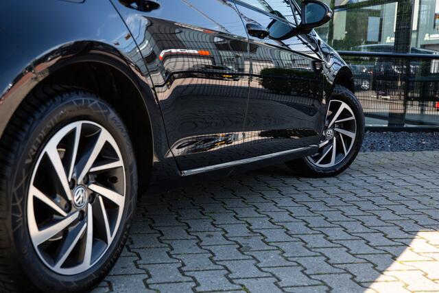 Volkswagen GOLF 1.4 TSI Highline , Adap Cruise, Navigatie, Apple Carplay/Android Auto