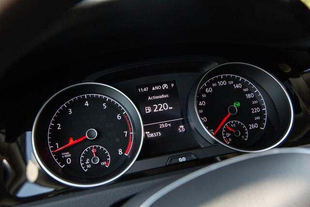 Volkswagen GOLF 1.4 TSI Highline , Adap Cruise, Navigatie, Apple Carplay/Android Auto