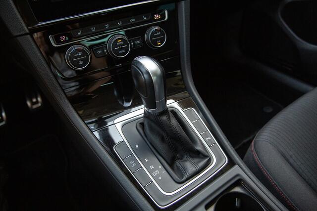 Volkswagen GOLF 1.4 TSI Highline , Adap Cruise, Navigatie, Apple Carplay/Android Auto