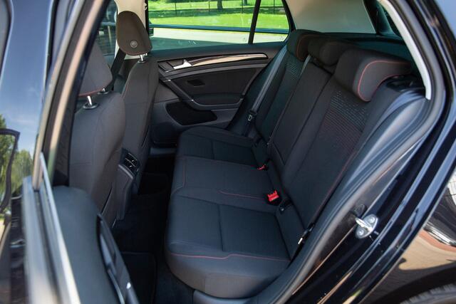 Volkswagen GOLF 1.4 TSI Highline , Adap Cruise, Navigatie, Apple Carplay/Android Auto
