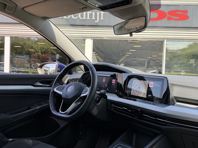 Volkswagen GOLF 1.0 eTSI Life | Stuurverwarming | ACC | CarPlay | Stoelverwarming