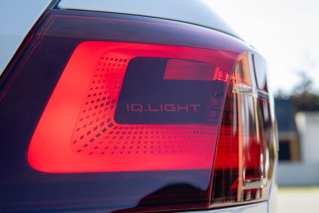 Volkswagen GOLF 1.4 eHybrid GTE PANO IQ LIGHTS CAMERA HUD PARKEERASSISTENT STOELVERWARMING