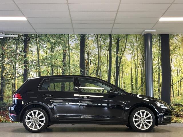 Volkswagen GOLF 1.5 TSI Highline | Origineel Nederlands! | Adaptieve Cruise Control | Achteruitrijcamera | Apple Carplay | Parkeersensoren | Android Auto |