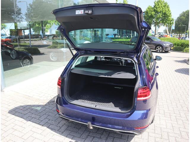 Volkswagen GOLF Variant 1.5 TSI Comfortline Business Pano / Navi / ACC / PDC / Trekh / Carplay / Keurige auto