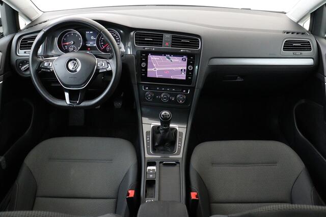 Volkswagen GOLF 1.0TSI/110PK COMFORTLINE -EXECUTIVE|COMFORT|ADAP.CRUISE|PDC.V+A|PRIVACY.GLAS|16"