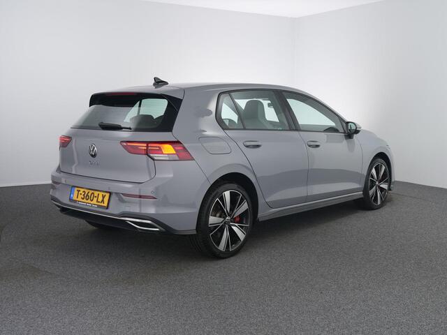 Volkswagen GOLF 1.4 eHybrid GTE | Leer | SOH 95.6% | Stoelverkoeling | Navi | 18' lichtmetaal | Carplay| Memory |