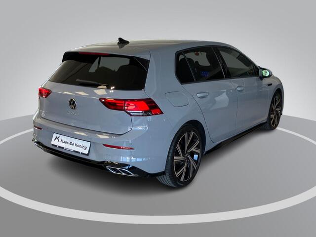 Volkswagen GOLF 1.5eTSI/130PK R-Line DSG · Apple/Android Car Play · Camera + Parkeersensoren · Stoel- & stuurverwarming