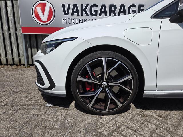 Volkswagen GOLF 1.4 eHybrid GTE 18"/Adaptieve cruise/Lane + Travel assist/Front assist/Virtual Cockpit/Apple Carplay & Android auto/PDC v+a