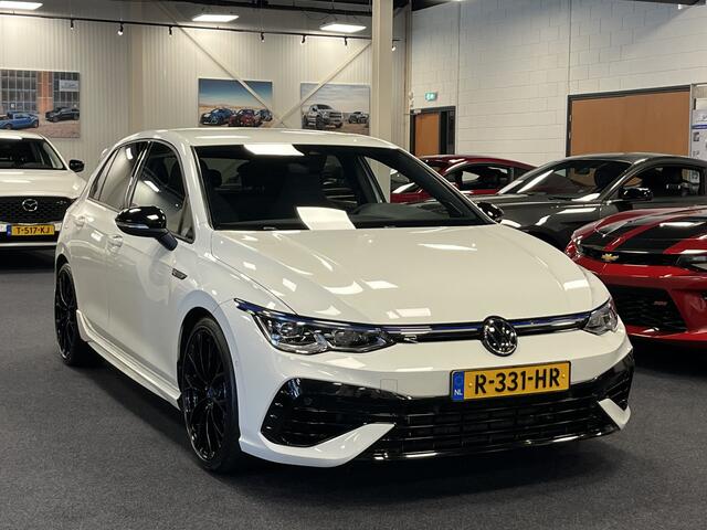 Volkswagen GOLF 2.0 TSI R 320PK 4Motion Performance Pack 19inch Remus DCC