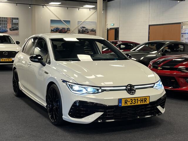 Volkswagen GOLF 2.0 TSI R 320PK 4Motion Performance Pack 19inch Remus DCC