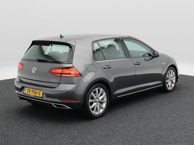 Volkswagen GOLF 1.5 TSi 130 Pk Highline | Adaptive Cruise | Stoelverwarming | Camera | CarPlay | Climatronic | 17 Inch | 31.901 Km !!