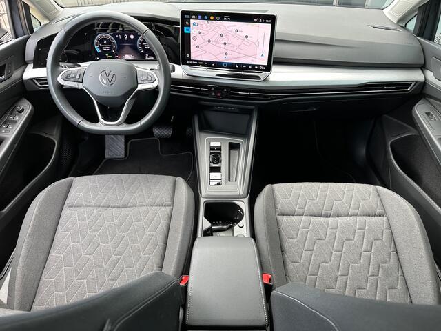 Volkswagen GOLF Variant 1.5 eTSI DSG Life | Trekhaak | Navi | Adap. Cruise | 4-season | Rijklaar incl. garantie