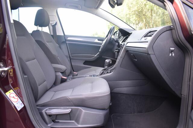 Volkswagen GOLF 1.4 TSI Highline | Pano | Stoelverw. | Black Rubin | Carplay | ACC
