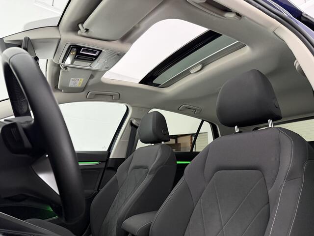 Volkswagen GOLF 1.5 eTSI Style | Pano | Sfeer | Memory | HuD | Virtual | Clima | Cruise | Carplay | Camera