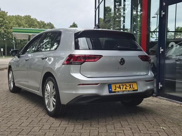 Volkswagen GOLF 1.0 TSI Life | Navigatie via Apple carplay | Climate Control | Parkeersensoren | Licht metalen velgen