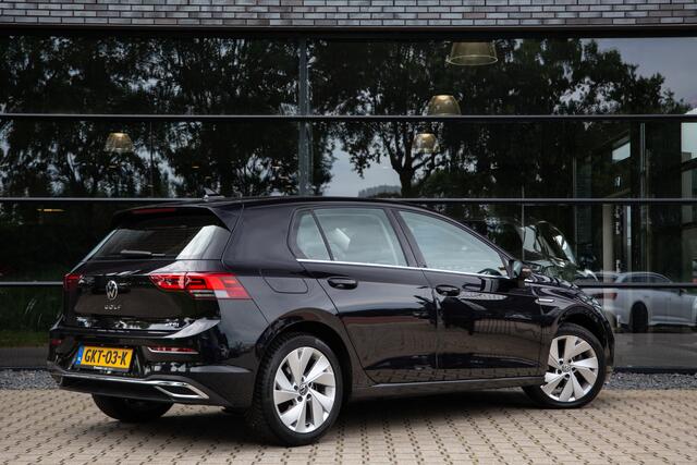 Volkswagen GOLF 1.5 eTSI Style Business , Adap. Cruise, Trekhaak, Memory, Camera, Side Assist