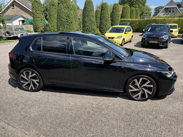 Volkswagen GOLF 1.5 eTSI R-Line Panodak