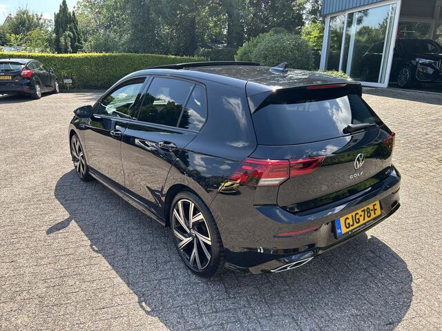 Volkswagen GOLF 1.5 eTSI R-Line Panodak