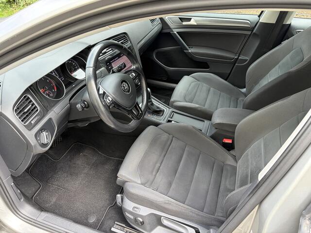 Volkswagen GOLF 1.0 TSI Comfortline Business / AUTOMAAT / NAVI / CARPLAY / CRUISE / INCL BTW