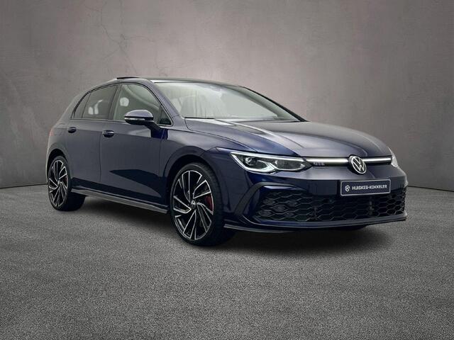 Volkswagen GOLF GTE 1.4 TSI eHybrid 245pk DSG Automaat Panoramadak, LED matrix koplampen, Navigatie, Adaptive cruise control, Parkeersensoren