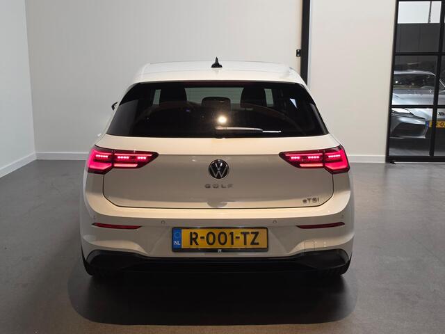 Volkswagen GOLF eTSI Life Business *Full-option* Stoel & Stuurverwarming - Panorama schuifdak - Apple Carplay/Android Auto - Dodehoekdetectie - Adaptive Cruise