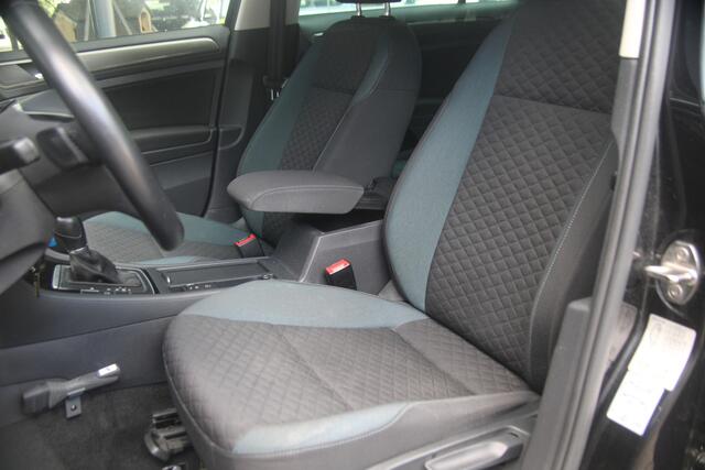 Volkswagen GOLF 1.5 TSI Highline | IQ-Drive | ACC |