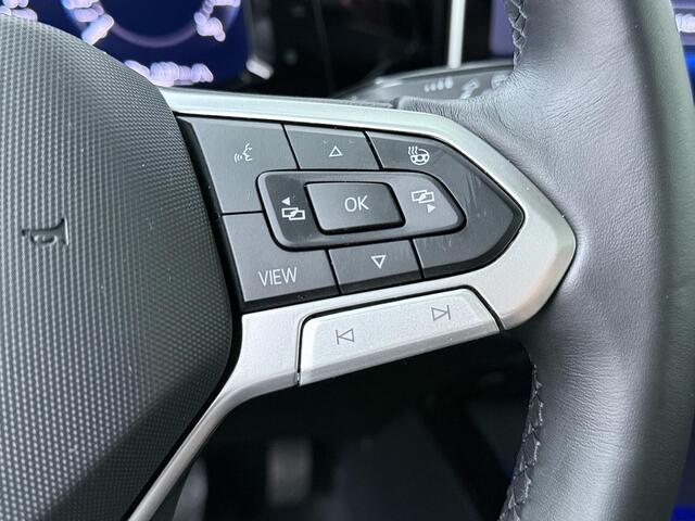 Volkswagen GOLF 1.5 eHybrid Style Edition | 204 PK | SoH 100% | Trekhaak wegklapbaar | Adaptive Cruise Control | Achteruitrijcamera | Panoramadak | Elektrische verstelbare stoelen |