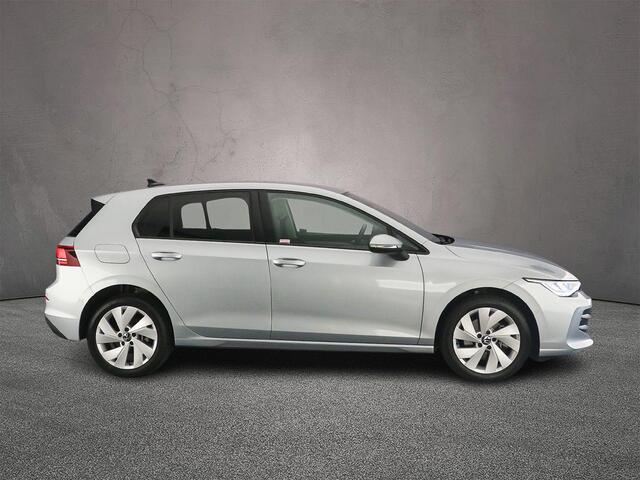Volkswagen GOLF Life Edition 1.5 TSI eHybrid 204pk DSG Automaat Adaptive cruise control, Achteruitrijcamera, Stoelverwarming, App connect, Parkeersensoren, LED koplampen