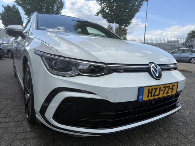 Volkswagen GOLF 8 1.5 eTSI R-Line Bns