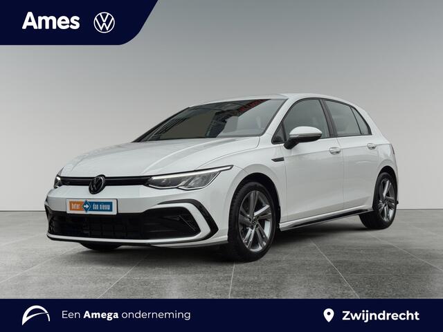 Volkswagen GOLF 1.5 130pk eTSI R-Line Business Parkeersensoren voor en achter | 'App-Connect' voor Apple CarPlay en Android Auto | Digitale radio-ontvangst DAB+