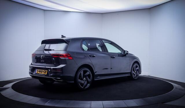 Volkswagen GOLF GTE 1.4 eHybrid SOH 95% FULL LED | CARPLAY | NAVI | CLIMA | AMBIANCE LIGHT | LANE ASSIST | PDC V+A | LMV