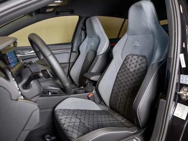 Volkswagen GOLF 1.5 eTSI R-Line Business+ / 150pk / Achteruitrij camera / Stoelverwarming /
