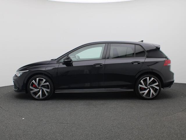 Volkswagen GOLF 1.4 eHybrid GTE 245PK DSG Achteruitrijcamera, 18" LM Velgen, Adaptieve Cruise Control, Clima, Navi, Stoel-Stuurverwarming