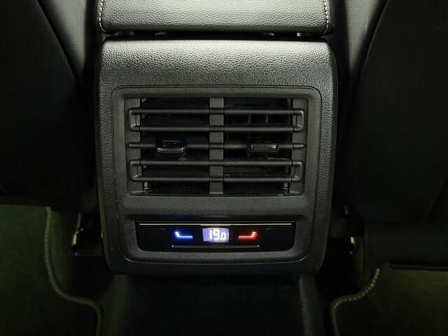 Volkswagen GOLF 1.5 eHybrid Life Edition Plug-in Camera, Apple carplay, Virtual desk, Memory stoelen, Massage stoelen, Cruise control adaptief, Sfeerverlichting