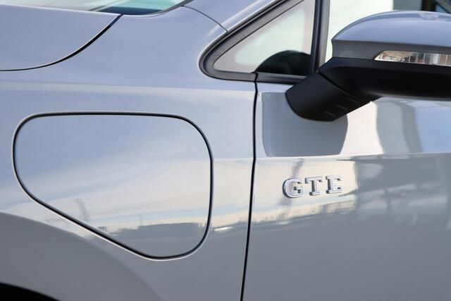 Volkswagen GOLF GTE 1.5 eHybrid 272pk DSG6 | SOH 100% |