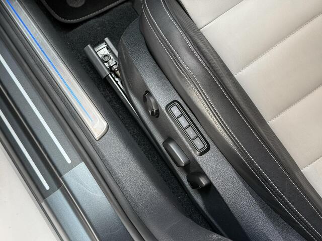 Volkswagen GOLF 2.0 TSI 4Motion R - PANORAMADAK - AUTOMAAT - VIRTUAL COCKPIT - DYNAUDIO - KEYLESS - LEER - PARKEERCAMERA