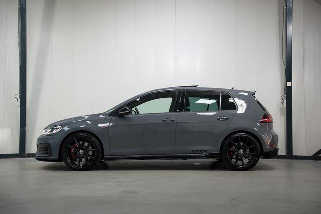 Volkswagen GOLF 2.0 TSI GTI TCR*PANO*AKRA*KEYLESS*DYNAUDIO*FULL*