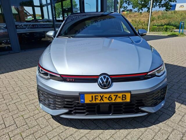 Volkswagen GOLF 2.0 TSI GTI 265PK AUTOMAAT PANO NAVI CAMERA HEAD-UP LMV 19 INCH