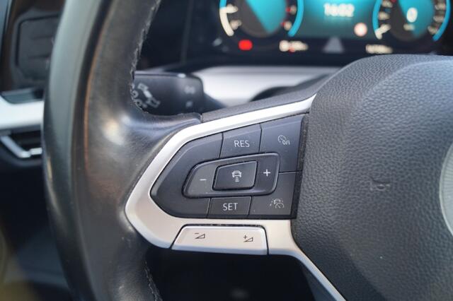 Volkswagen GOLF Variant 1.0 TSI 110pk Life -NAVI-ECC-TREKHAAK-CAM-PDC-