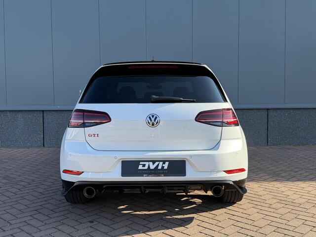 Volkswagen GOLF 2.0 TSI GTI TCR PANO | AKRA | DCC | DYN