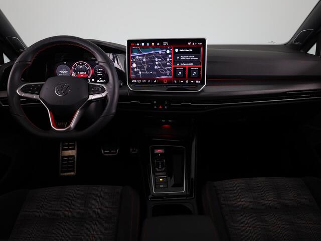 Volkswagen GOLF GTI 2.0 195 kW / 265 pk TSI Hatchback 7 versn. DSG | Verlengde garantie | Panorama dak | Head up Display | Harman Kardon |