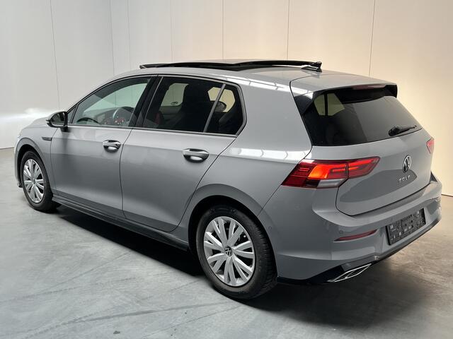 Volkswagen GOLF 1.5 TSI R-Line / GARANTIE TM 02-2028/ PANO/ PARK.SENSOR.V+A/ CAMERA/ ACC/ STUUR+STOELVERWARM./ APP-CONNECT/ KEYLESS/ DIGITAL DASH/ NAVI/ DAB/ 17'' LMV
