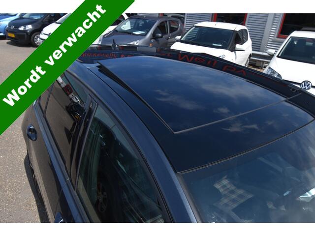 Volkswagen GOLF 2.0 TSI GTI Performance 245PK , VIRTUAL COCKPIT , NAVI , A UITRIJ CAM , LMV19 , PANODAK ,