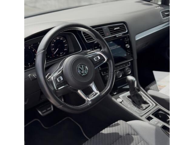Volkswagen GOLF Variant 1.5 TSI | 150 PK | DSG | MATRIX | R-Line |